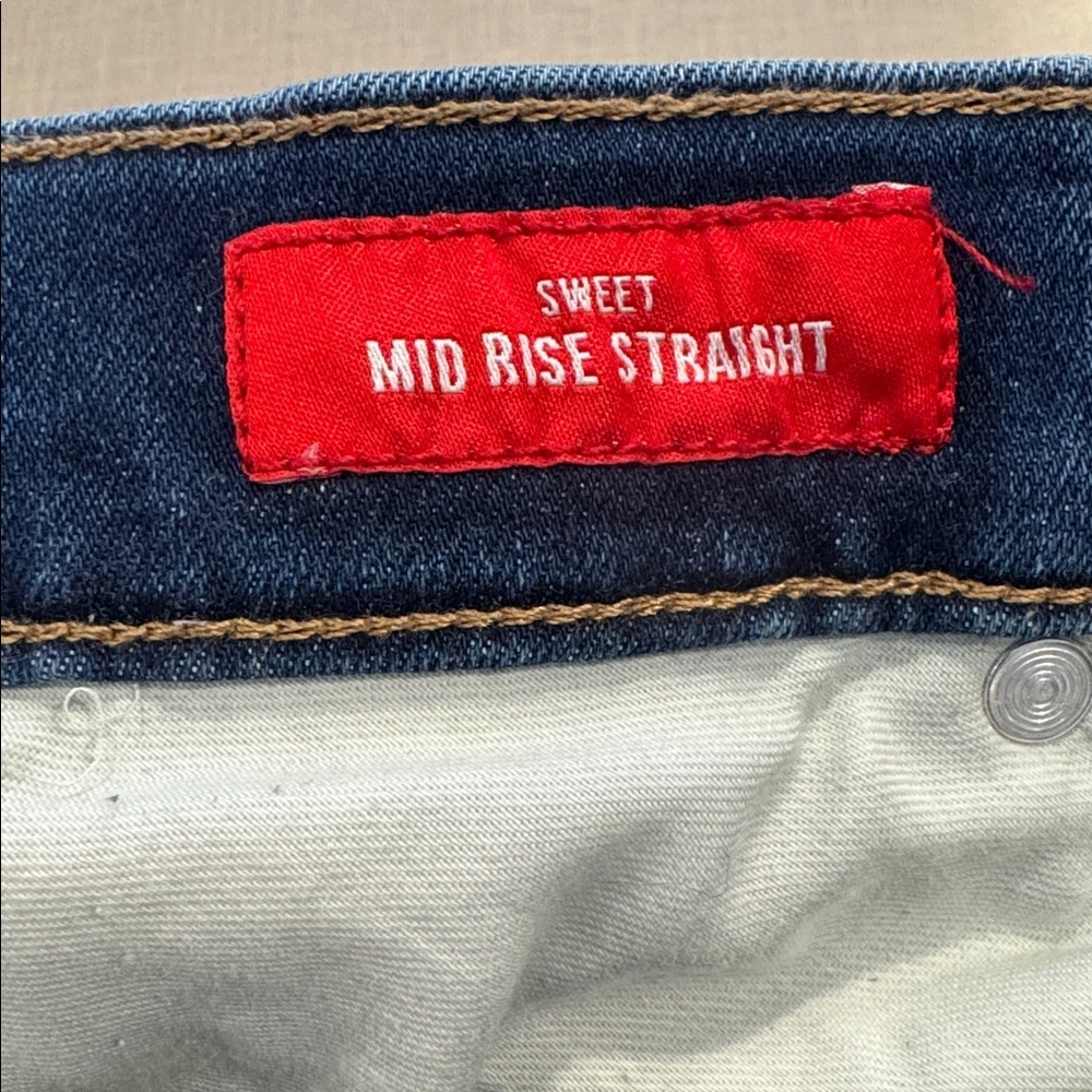 Lucky Brand Women's Distressed Light Blue Cropped Jeans - Picture 5 of 5